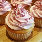 White Chocolate Strawberry Cupcakes – Moist, Fruity & Elegant Dessert