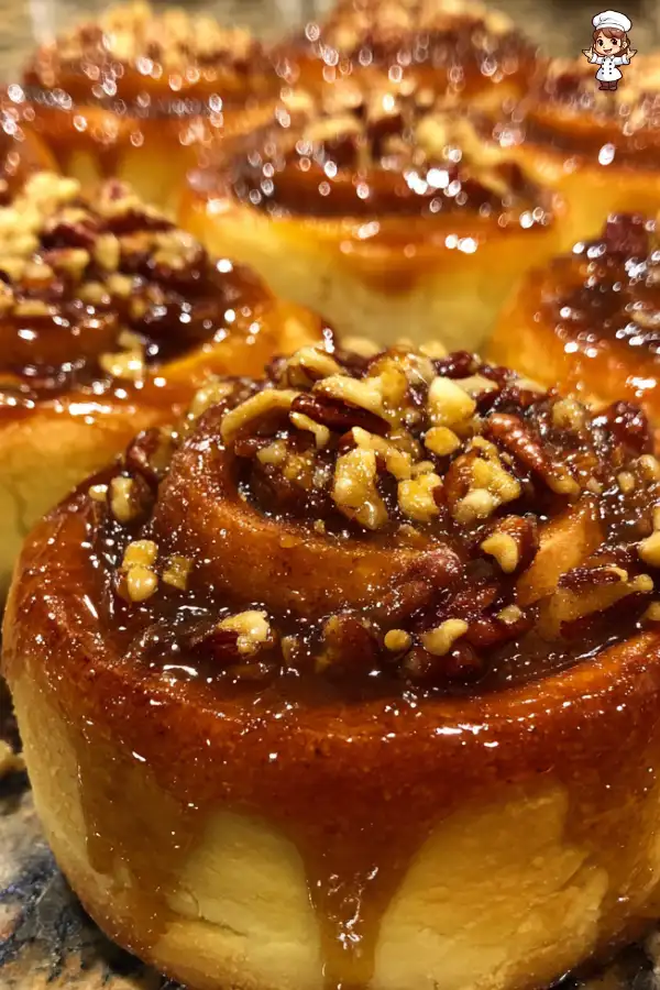 Caramel Pecan Sticky Buns Recipe
