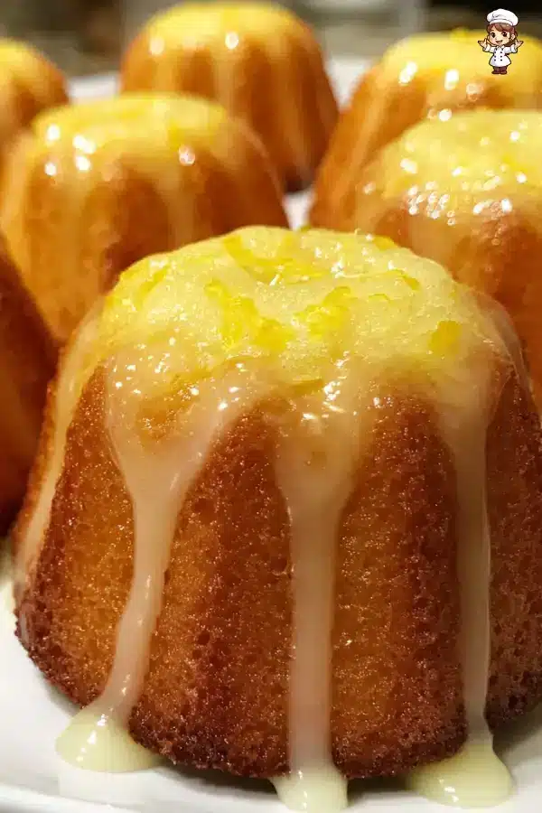 Mini lemon drop cakes recipe